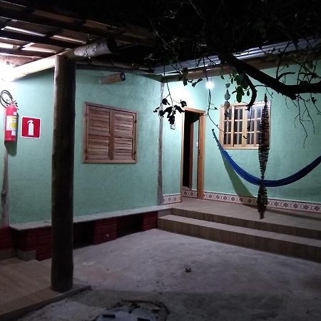 Pousada Lapralapa Сантана-ду-Ріашу Екстер'єр фото